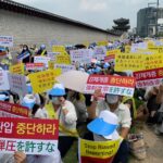 Unification Church believers take part in a protest against what they call discriminatory and unfair Japanese media coverage of their church since former Prime Minister Shinzo Abe’s assassination, in Seoul, South Korea, August 18, 2022. REUTERS/Ju-min Park