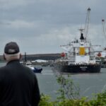 The Panama-flagged bulk carrier ship, the Navi Star arrives at Foynes Port delivering 33,000 tonnes of Ukrainian corn to Ireland after departing Odessa following the formation of the Black Sea Grain Initiative, in Foynes, Ireland August 20, 2022. REUTERS/Clodagh Kilcoyne/File Photo