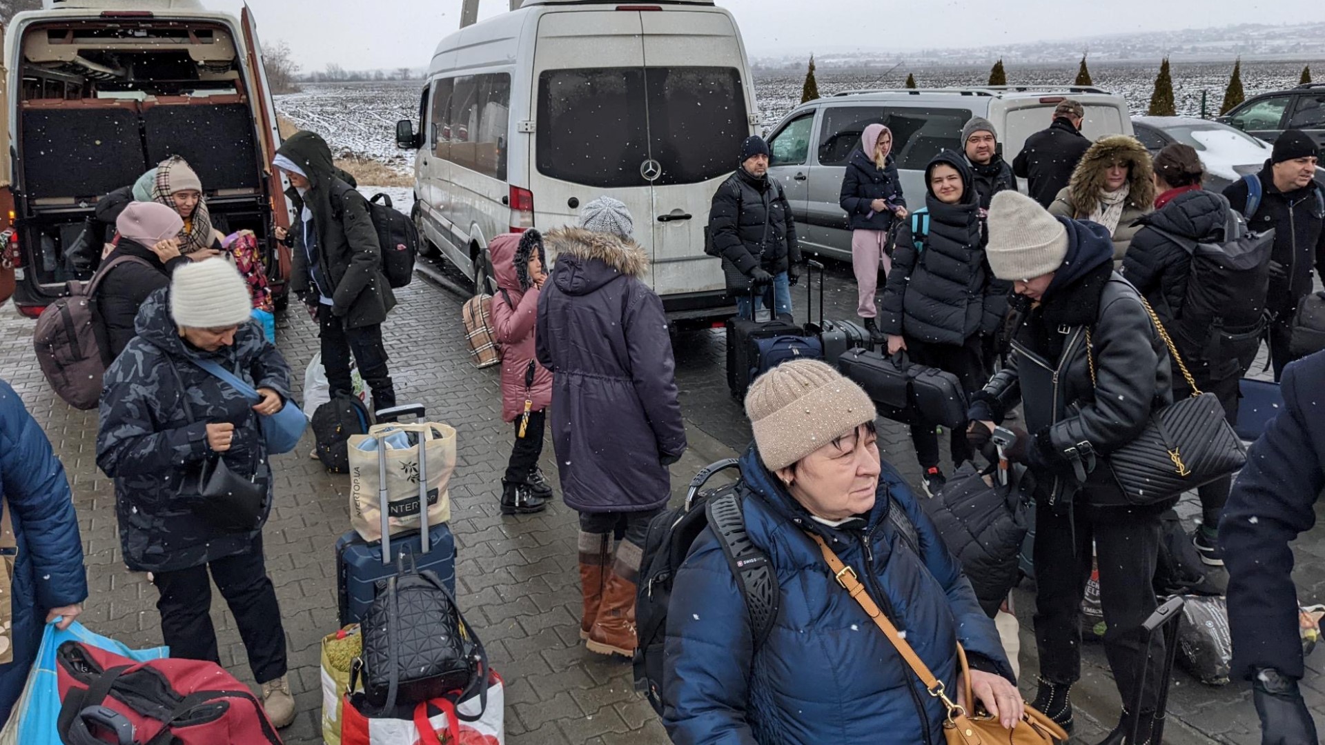 73,000 evacuated from conflict-hit areas in Ukraine in past month