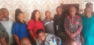 Dr Christabel with some executives of Ogbaru Main Market