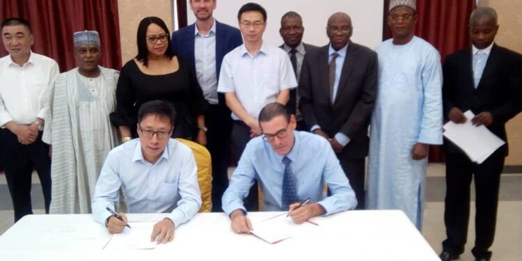 ENL-Consortium-Chinese-firm-partner-to-move-cargo-from-Apapa-by-barges-750×375
