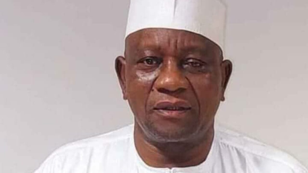 Dr Mustapha Inuwa