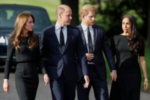 Britain’s William, Prince of Wales, Catherine, Princess of Wales, Prince Harry and Meghan, the Duchess of Sussex walk outside Windsor Castle, following the passing of Britain’s Queen Elizabeth, in Windsor, Britain, September 10, 2022. REUTERS/Peter Nicholls