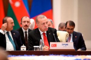 Turkish President Tayyip Erdogan attends an extended-format meeting of heads of the Shanghai Cooperation Organization (SCO) member states at a summit in Samarkand, Uzbekistan September 16, 2022. Foreign Ministry of Uzbekistan/Handout via REUTERS.