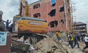 Remains-of-Alayaki-street-after-building-collapse-780×470