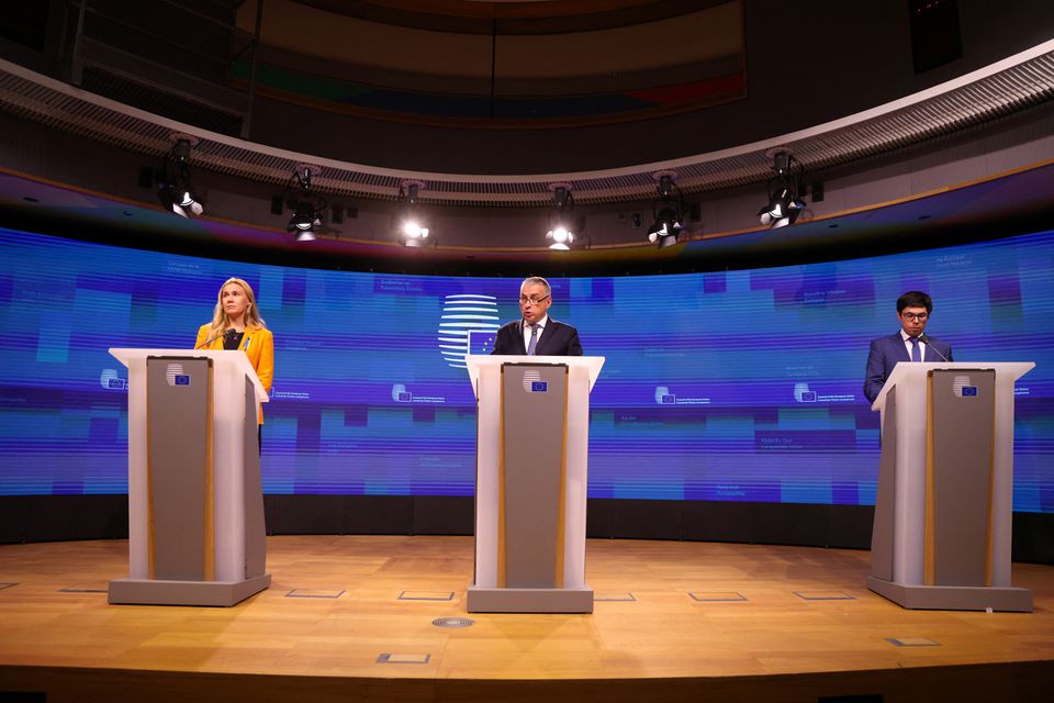European Energy Commissioner Kadri Simson and Czech Deputy Prime Minister Jozef Sikela attend a news conference on Energy, which is set to tackle soaring costs due to curbed gas supplies from Russia, in Brussels Belgium September 9, 2022. REUTERS/Johanna Geron