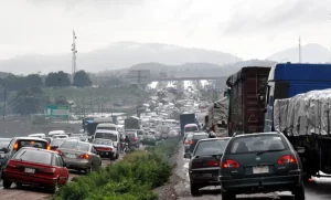 Kaduna-Abuja highway gridlock