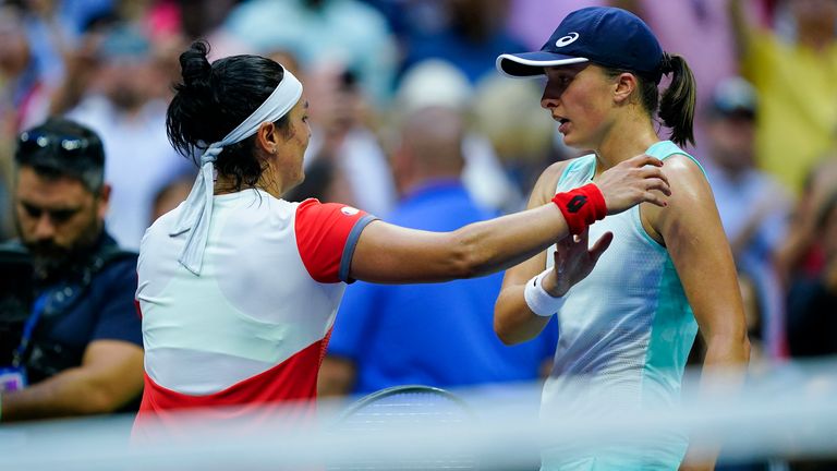 Swiatek beats Jabeur to claim her second slam title of season