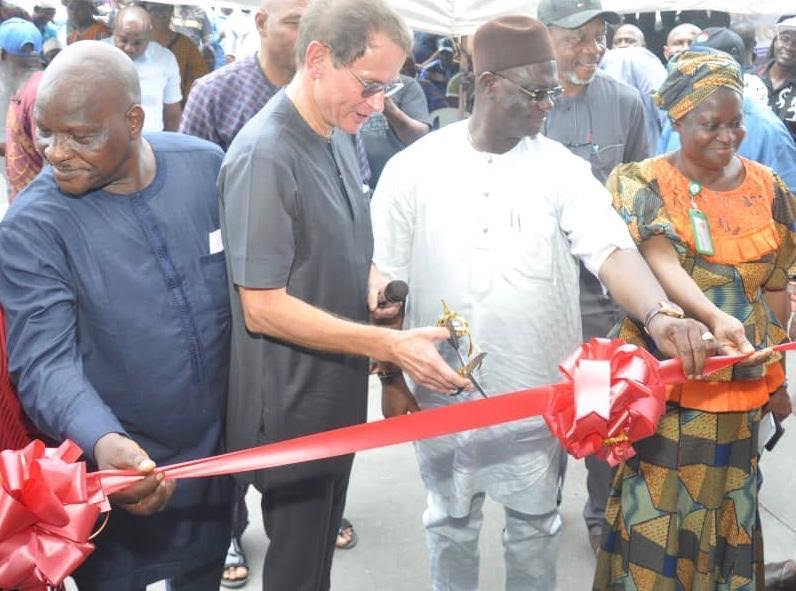 TICT commissions building for dockworkers