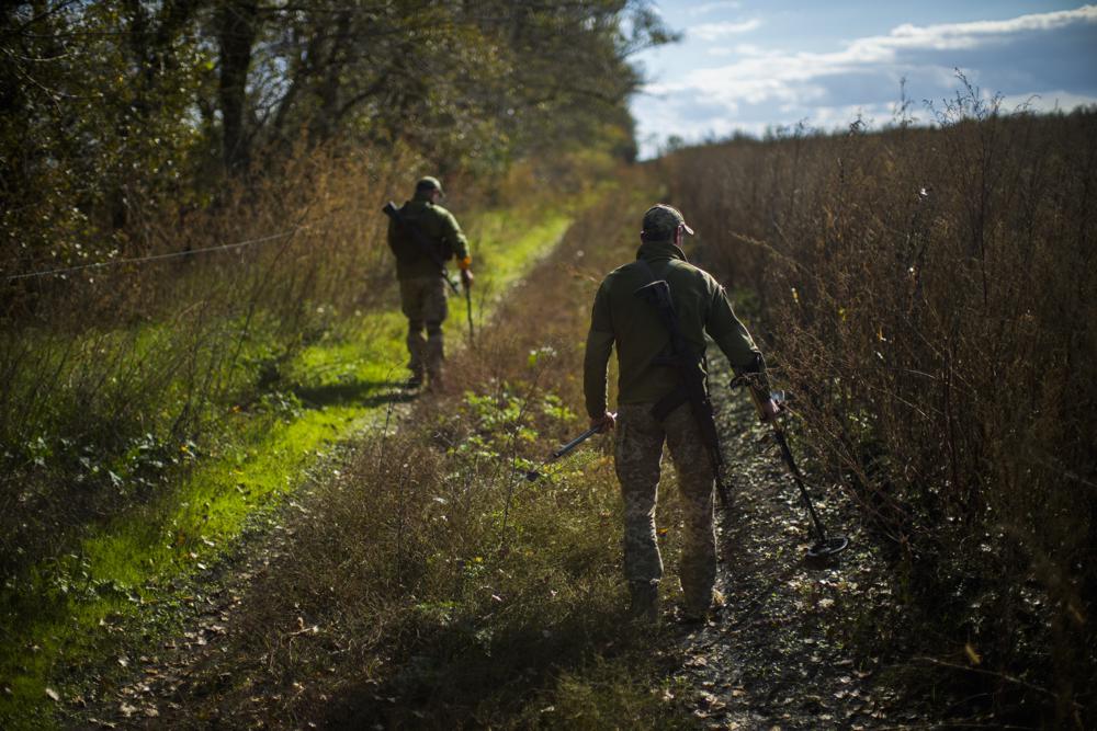 Ukrainian deminers remove deadly threats to civilians
