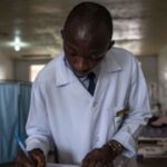 Nigerian doctors poorly paid, overworked – NMA state chairman