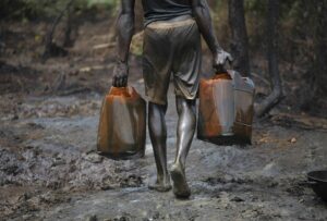 Oil theft: Locals accused of sabotaging federal efforts