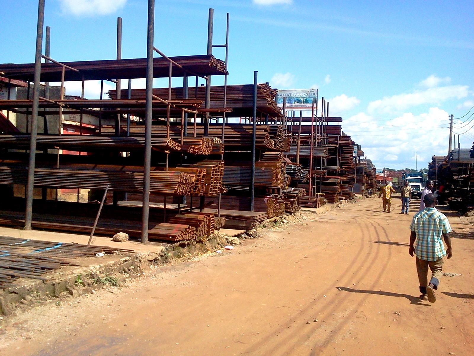 FCTA to enforce 6 pm closing time in Abuja suburb markets