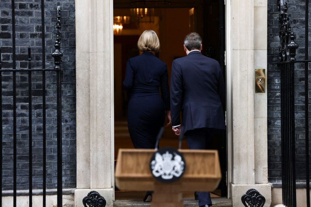 BREAKING: UK prime minister Liz Truss resigns