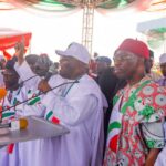 Atiku Abubakar speaks to the crowd during the PDP’s rally at the Ranchers Bees Stadium in Kaduna
