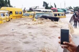 Floods: Be on alert, Lagos tells residents of Ikoyi, VI, Epe others