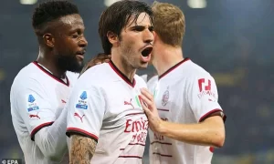 Tonali scores late to give AC Milan slim victory