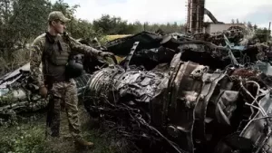 Ukraine takes more territory in region Putin incorporates into Russia