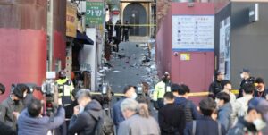 Buhari condoles with South Korean President on Itaewon stampede