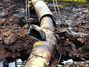 vandalised-pipeline