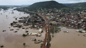 17NigeriaFlood01-videoSixteenByNine3000