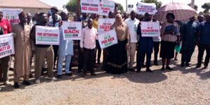 ASUU-protest-Peoplereporters–660×330