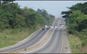 Abeokuta-Lagos-Expressway-696×435