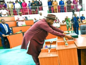 Diri presents N385.2 billion 2023 appropriation bill to state legislature