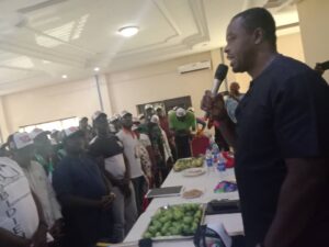 Obetta addressing the campaign team