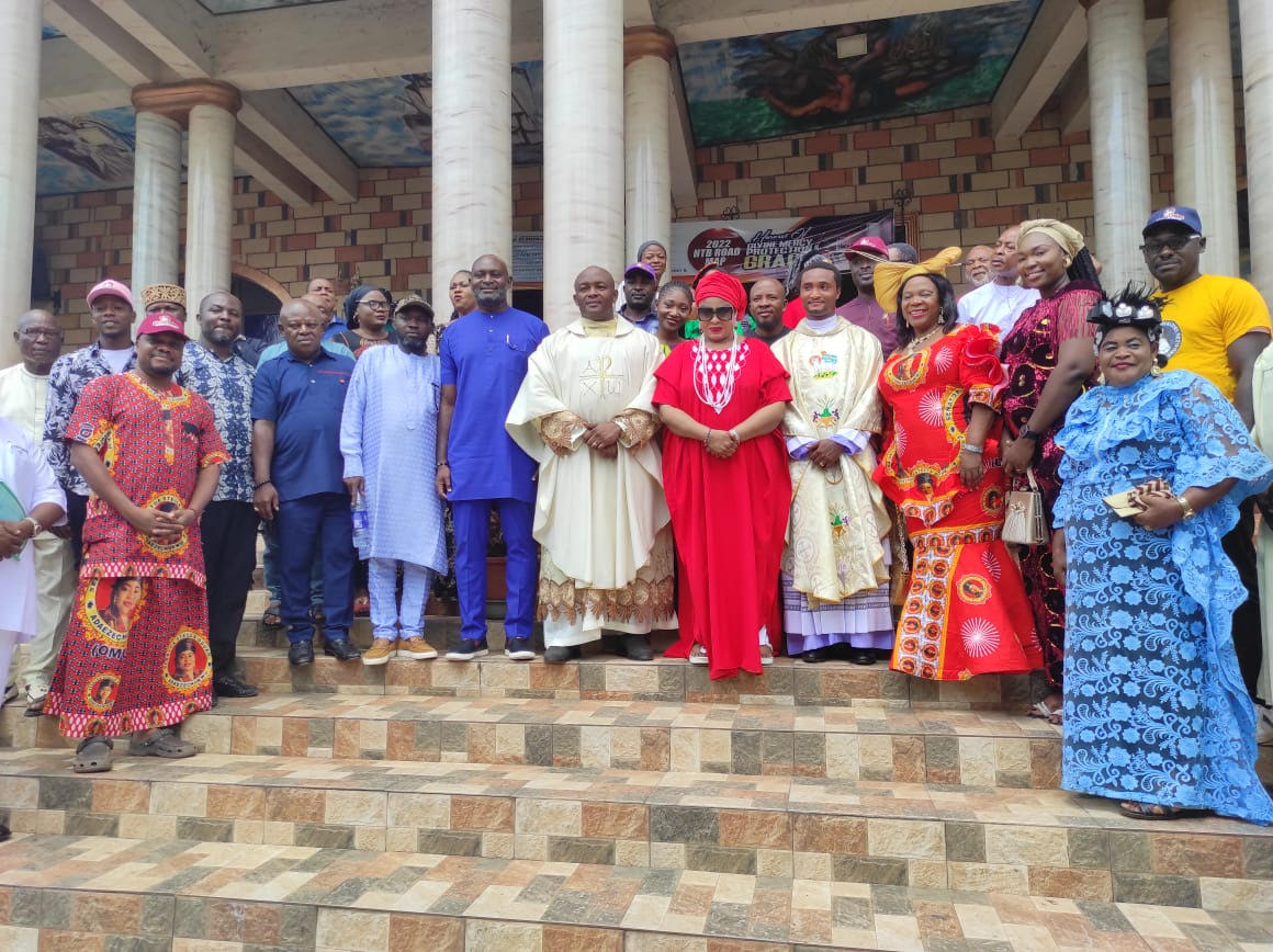 Anambra North 2023: Sen Oduah launches campaign, promises development projects, others