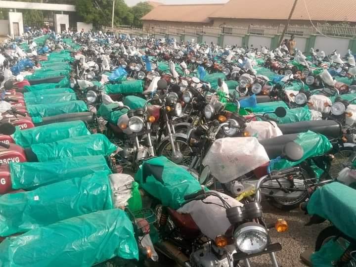 Insecurity: Ortom presents patrol vehicles, motorbikes to BSCVG, Livestock Guards