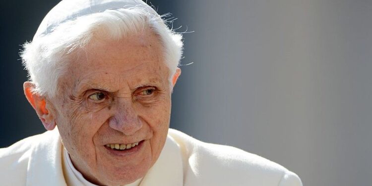 128141633_benedict-750×375
