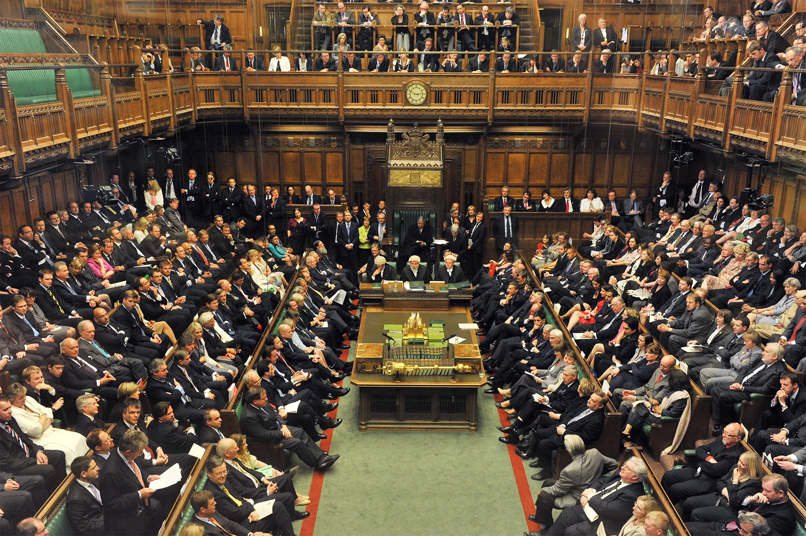 Chamber-House-of-Commons-Houses-Parliament-London