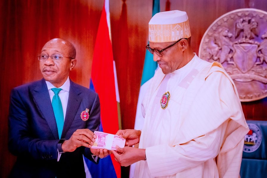 Godwin-Emefiele-and-Muhammadu-Buhari-897×598