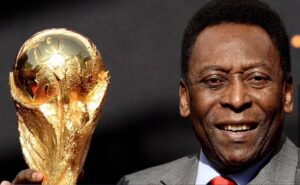 PELE DIES