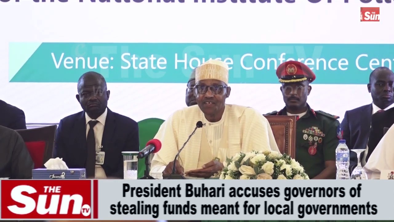 See Video: Buhari brands Governors thieves over LG funds