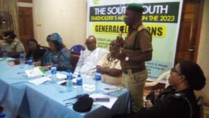 Stakeholders at the meeting brainstorm on how to achieve peaceful elections 