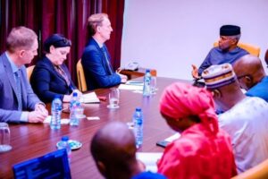 European-Union-Election-Observation-Mission-led-by-Mr.-Barry-Andrews-the-Chief-Observer-visiting-with-VP-Osinbajo-640×427