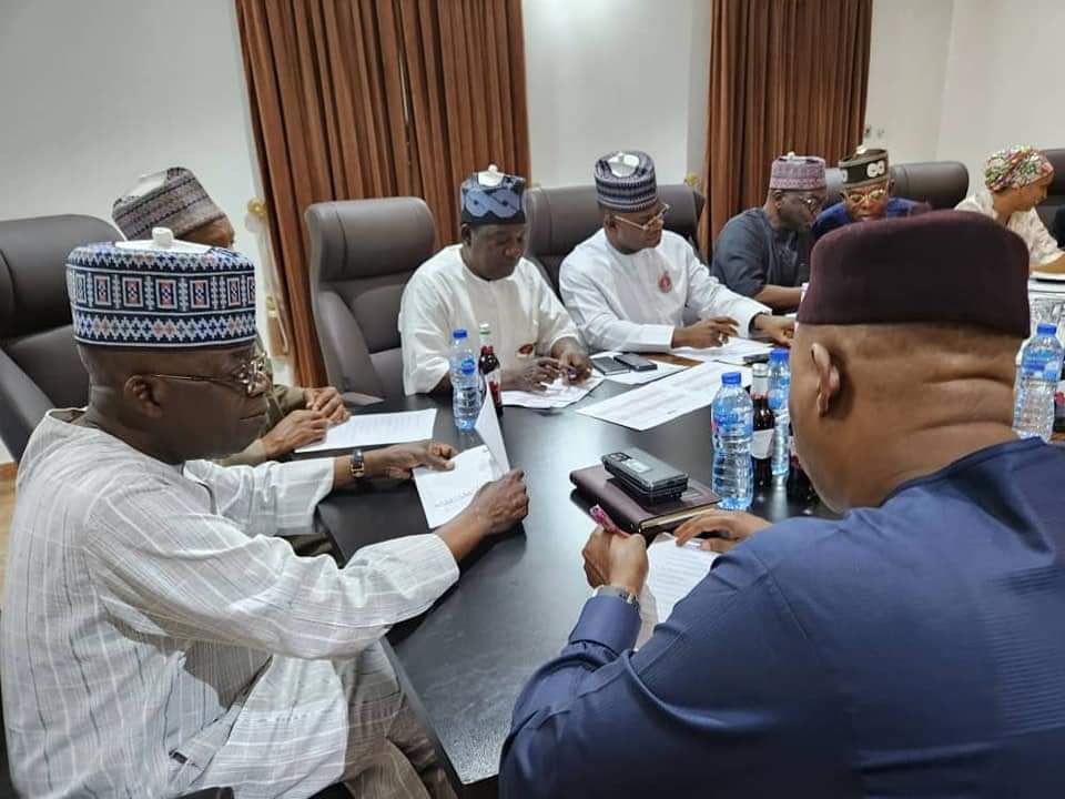 Tinubu, APC governors meet to strategise on presidential polls