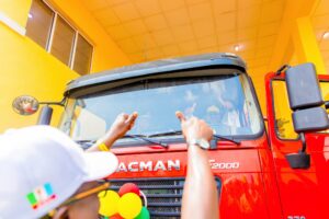 Ogun 2023: Abiodun campaigns in Ifo, commissions fire station