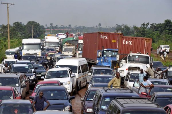 Lagos-Ibadan-Expressway-1-e1542208491499