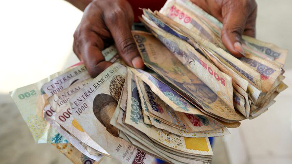 Picture-of-someone-counting-money
