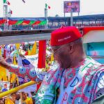 Atiku storms Asaba to massive crowds