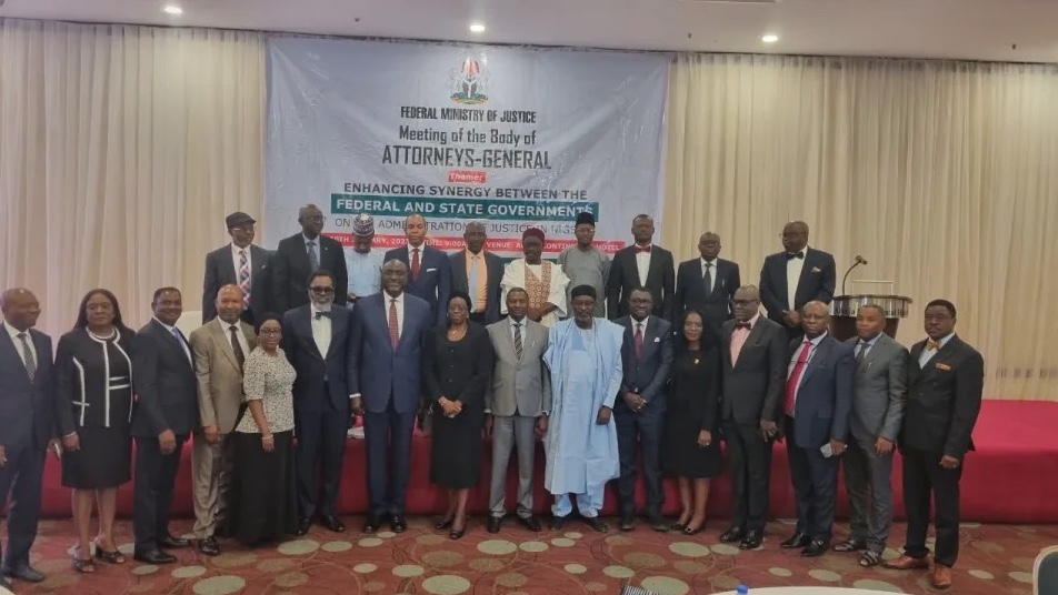 Insecurity: FG seeks cooperation of state governors