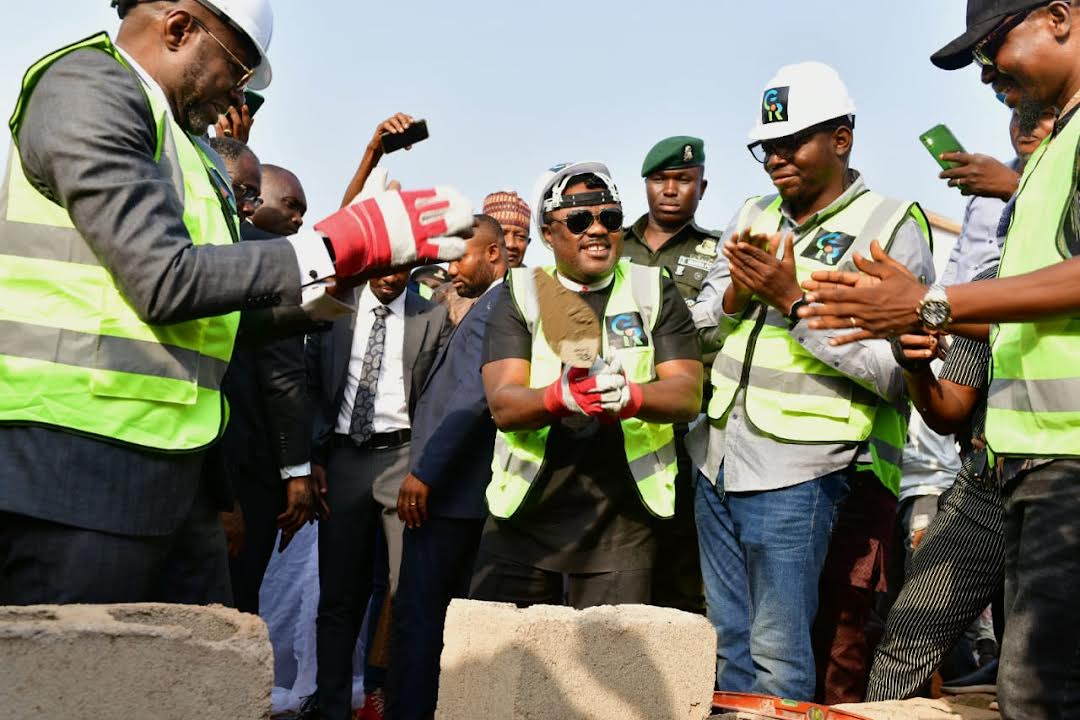 Governor Ayade with the Executive Vice Chairman/Chief Executive of NASENI, Prof Haruna, at the foundation laying ceremony of the Agric Equipment Institute at Obudu