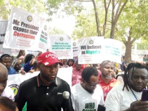 Protesters ground Abuja, back CBN’s monetary policy