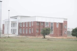 Ikpeazu commissions Nigerian-British University in Abia, gives scholarship to 20 students
