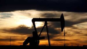 oil_1646737755887_1646737756022