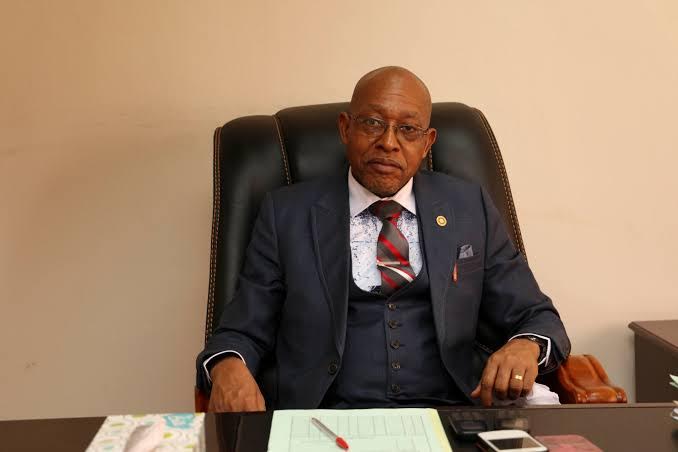 Dr Sunday Etukudoh