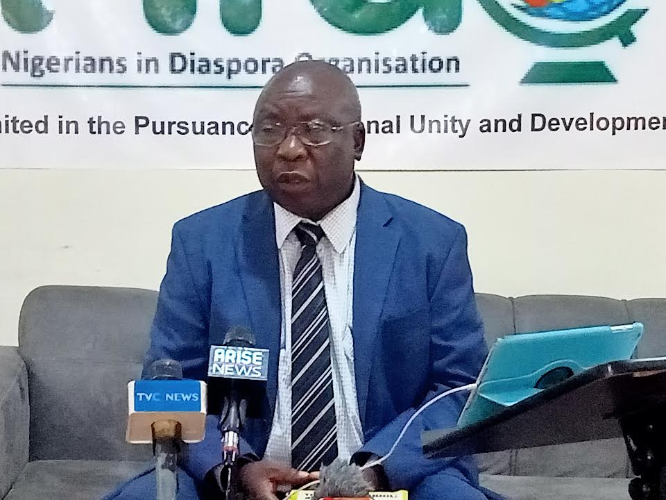 Dr Ezekiel Macham